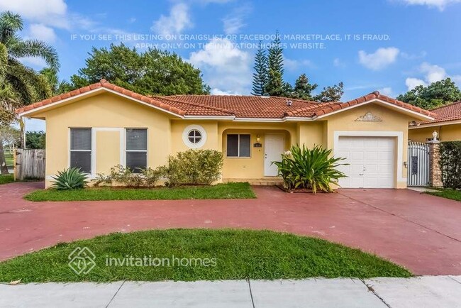 Building Photo - 18001 SW 139th Path