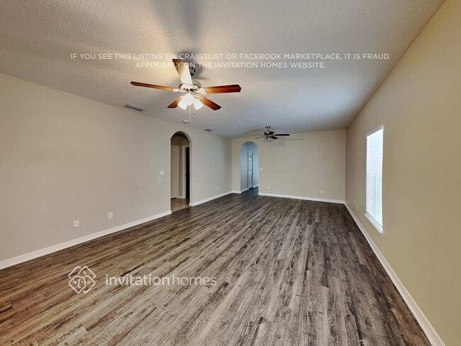 Building Photo - 6160 Kiteridge Dr