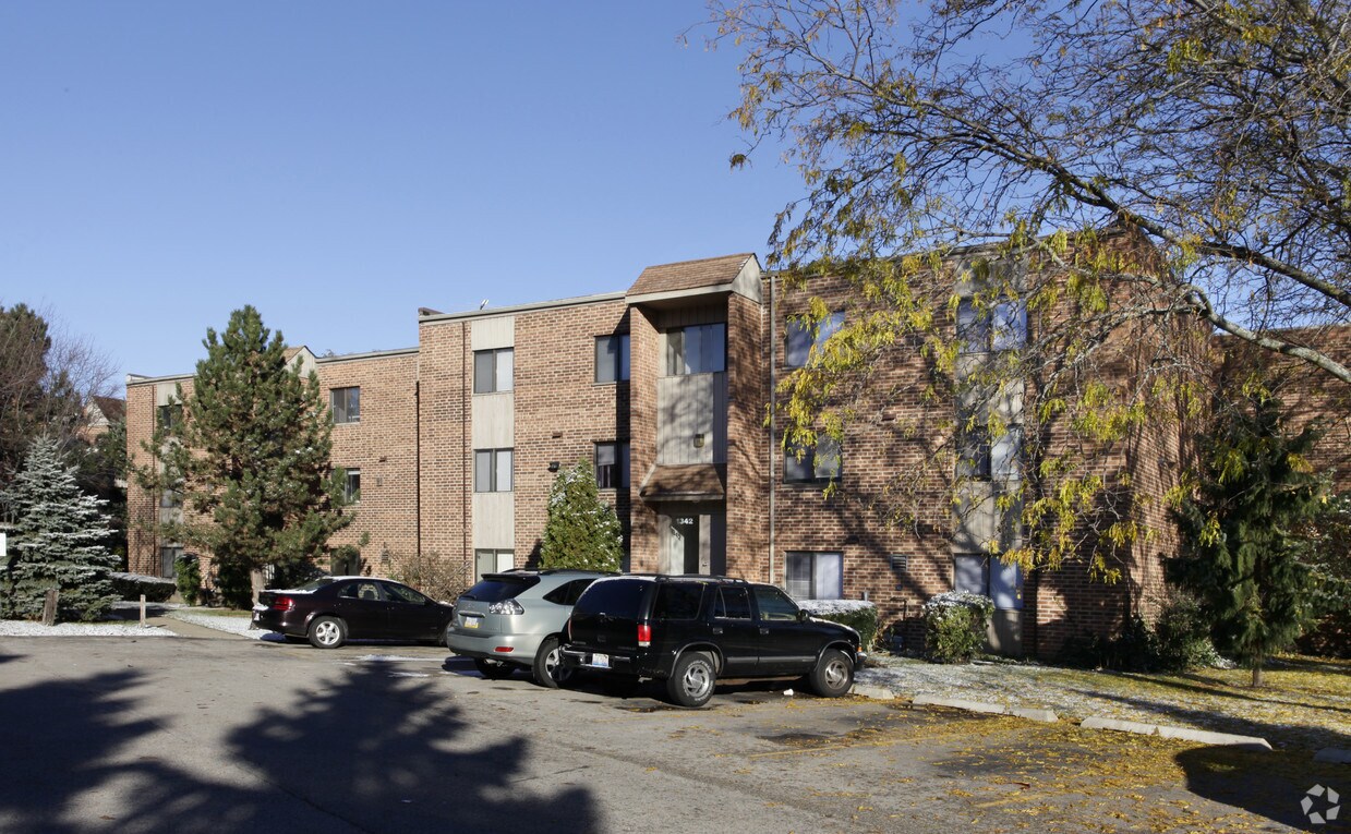 Primary Photo - 1342 E Ports O Call Dr