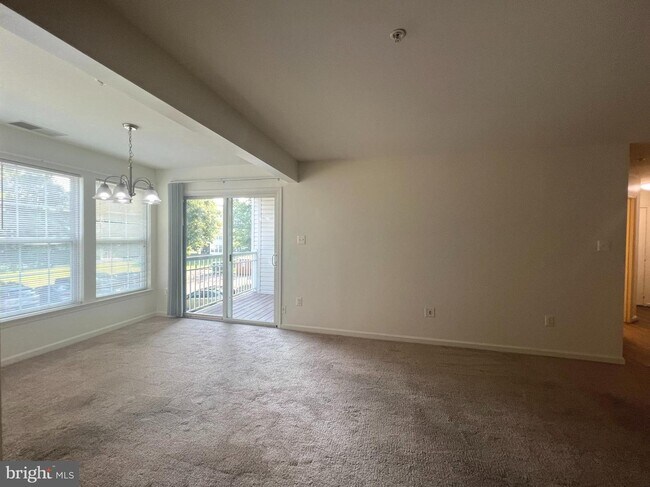 Foto del edificio - 7532 Coxton Ct