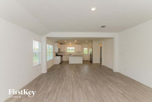 Building Photo - 12923 Thyme Wy