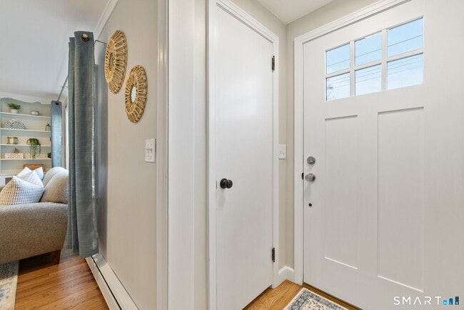 Foto del edificio - 103 Edgemere Ave