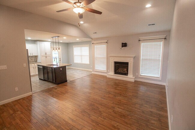 Building Photo - 7504 Wellford Ct