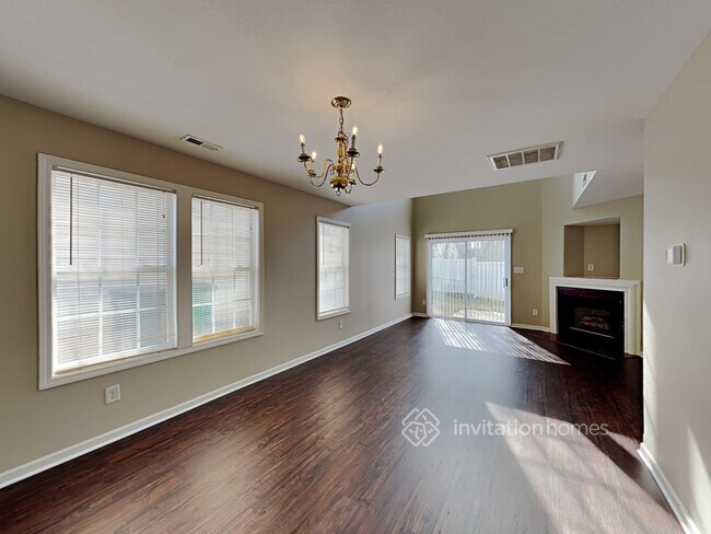 Building Photo - 8614 Sawleaf Ct