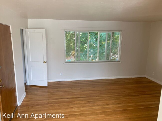 Foto del edificio - 5740 SE Milwaukie Ave