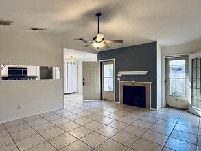 Building Photo - 621 Luther Dr