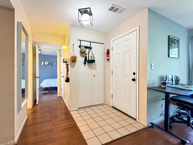 Photo - 5300 E Cherry Creek South Dr Apartment