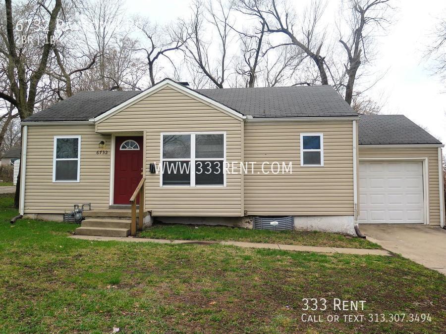 6732 Raytown Rd, Raytown, MO 64133 House Rental in Raytown, MO