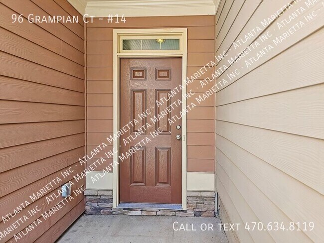 Building Photo - Gorgeous 3 Bed, 2.5 Bath Townhome in Highl...