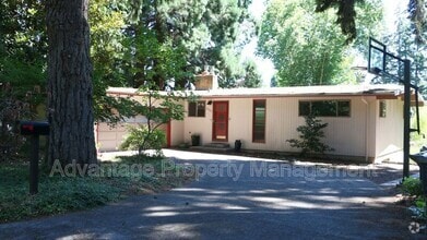 Building Photo - 3240 NW Elmwood Dr