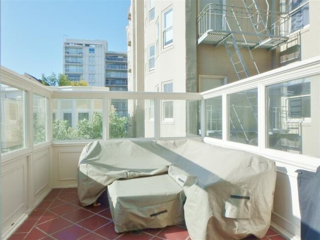 Foto del edificio - 3 bedroom in San Francisco CA 94115