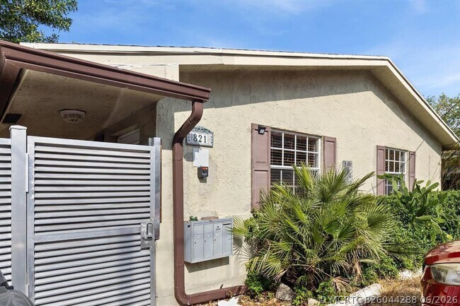 Foto del edificio - 821 SW 4th St
