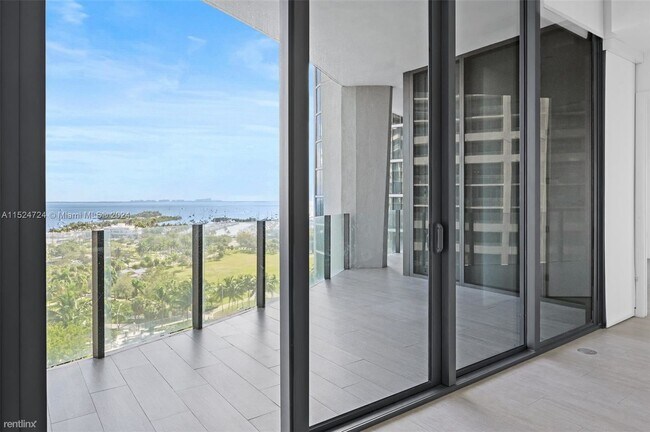 Foto del edificio - 3 br, 3.5 bath Condo - 2821 S Bayshore Dr ...