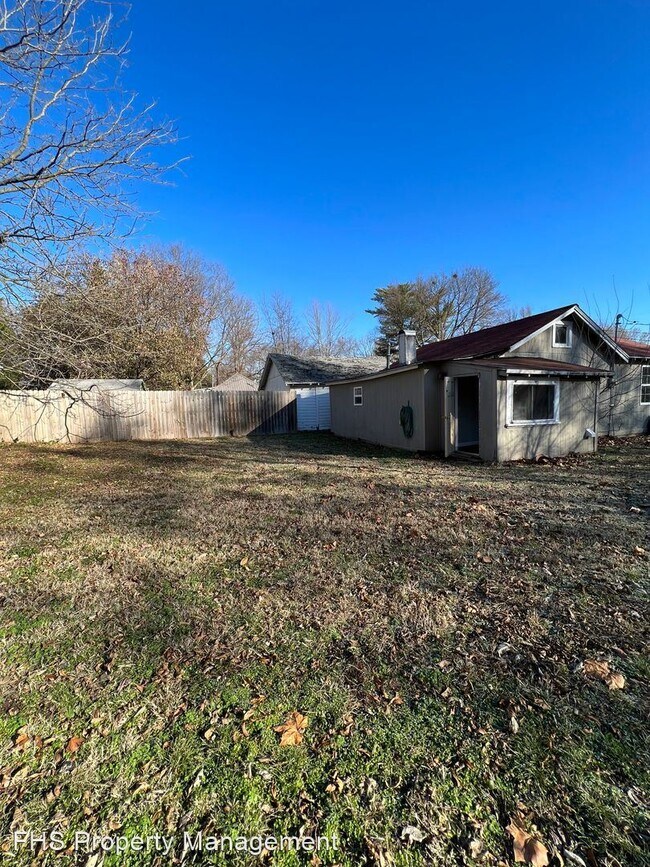 Foto del edificio - 2 br, 1 bath House - 1067 S Ferguson Ave