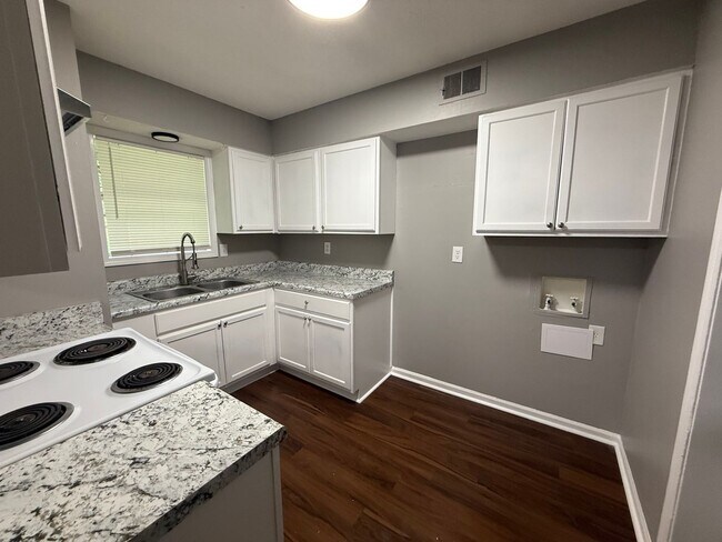 Foto del edificio - Newly Renovated 3 bed 1 bath home in North...