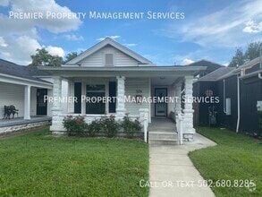 Building Photo - 504 Warnock St
