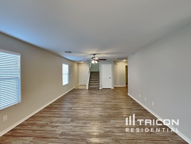 Foto del edificio - 9509 Green Spruce St