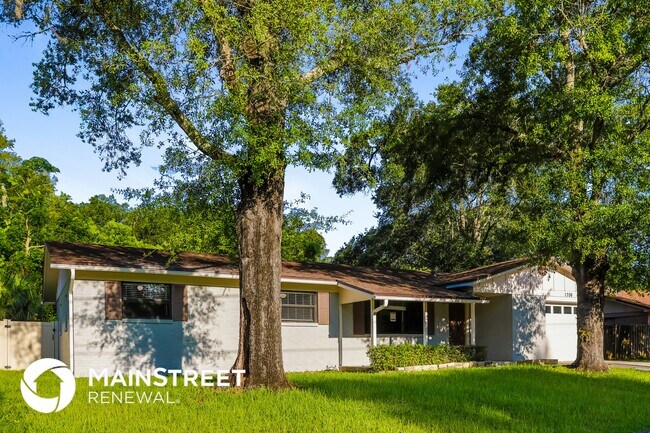 Foto del edificio - 1706 Grove Park Dr