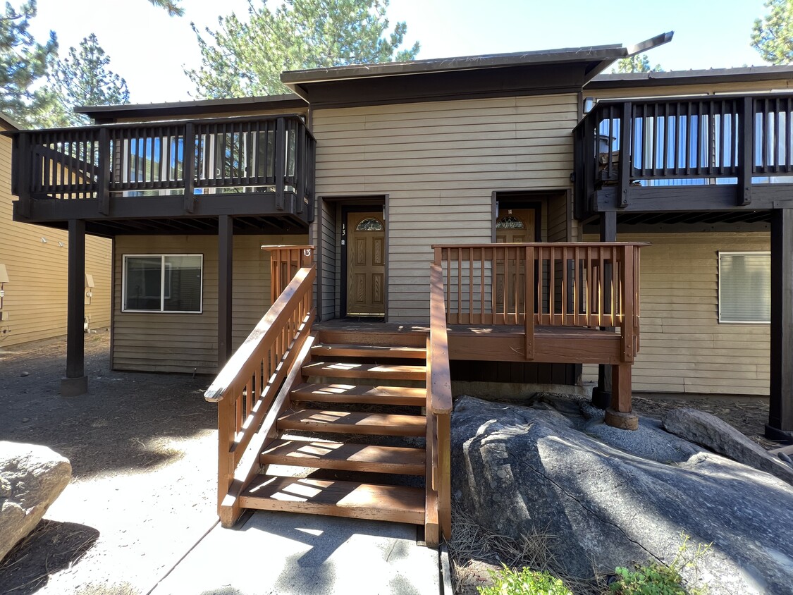 Foto principal - 2290 Sierra Nevada Rd