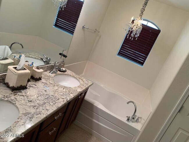 Foto del edificio - 2113 Kathleen Rd