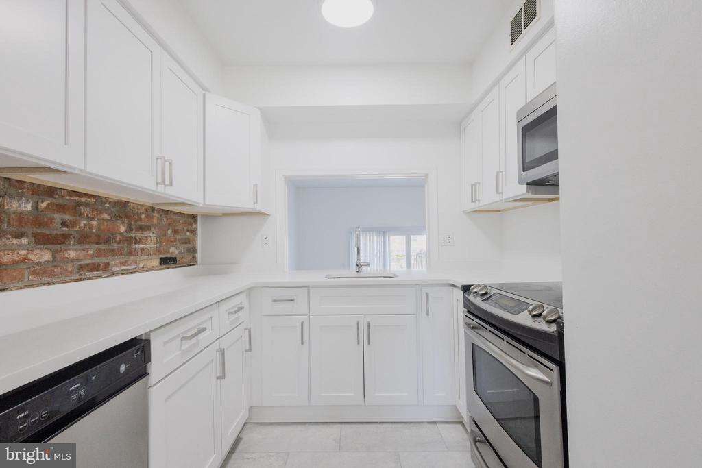 Foto principal - 8360 Forrester Blvd