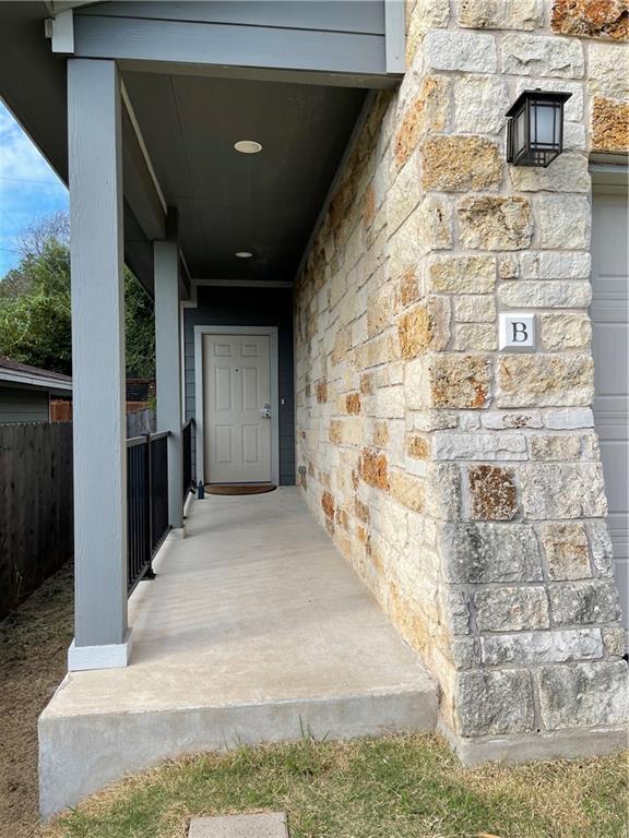 Building Photo - 3313 Thomas Kincheon St