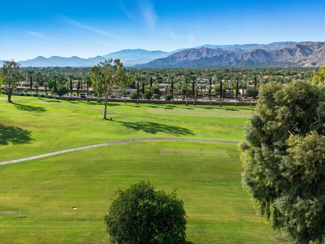 Building Photo - 809 Inverness Dr