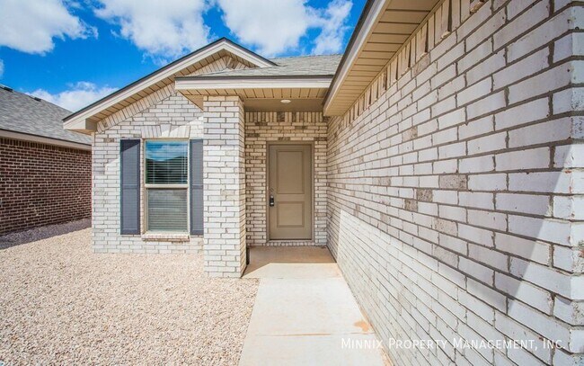 Building Photo - 2122 Kirksey Ave