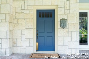 Foto del edificio - 140 E Fair Oaks Pl