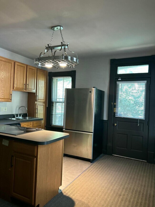 Foto del edificio - 118 E Kossuth St