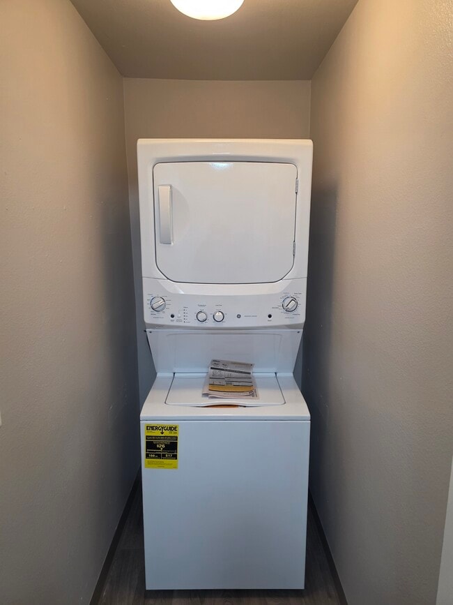 Stacking washer/dryer - West End Apartments