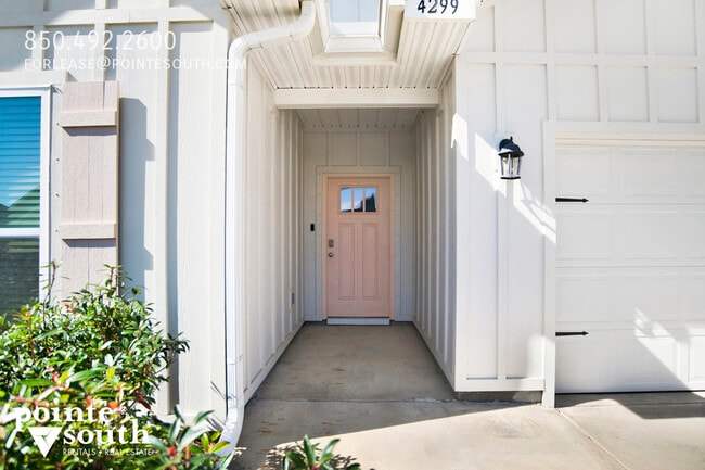 Building Photo - 4299 Montague Dr