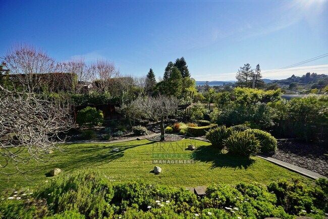 Foto del edificio - Brand New Charming 2-Bedroom Retreat - JUST Reduced to $3,950