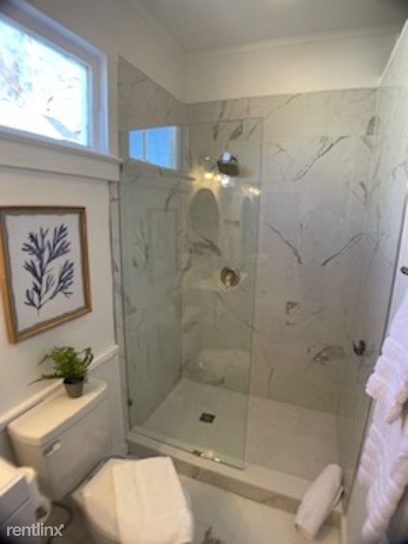 Foto del edificio - Studio, 1 bath Duplex - 8 Orrs Court A1