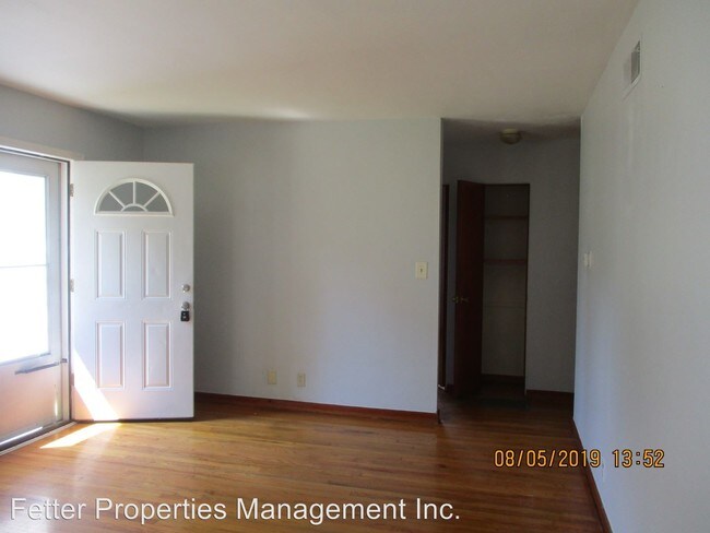 Building Photo - 3 br, 2 bath House - 1400 Macarthur Circle