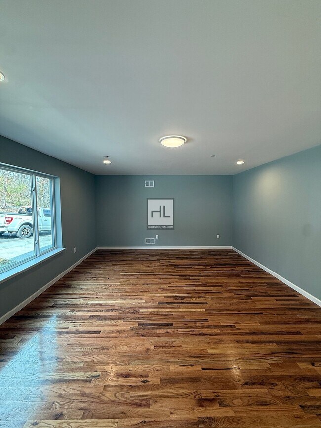 Foto del edificio - 31 Cunard Ave