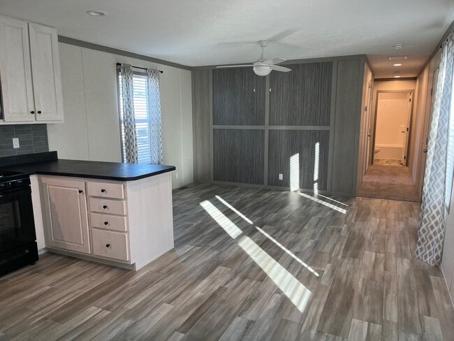 Building Photo - 151 Donald Ave