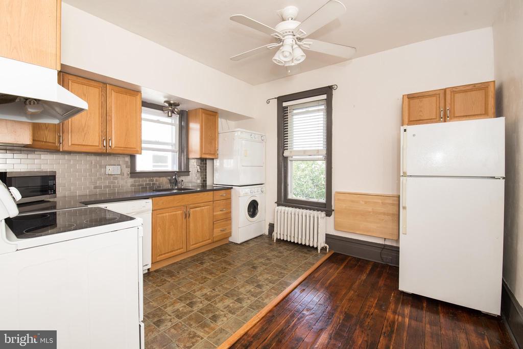 Foto principal - 815 N 24th St
