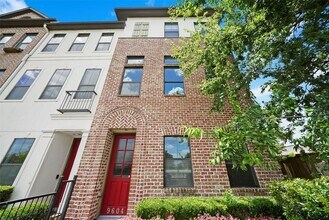 Building Photo - 9604 Knight Rd