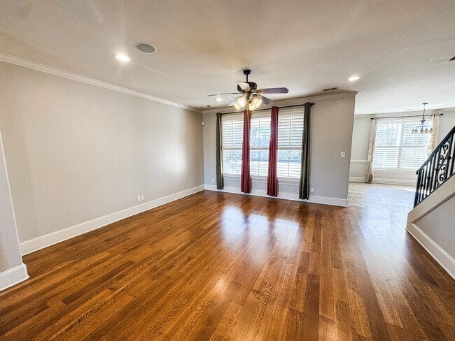 Foto del edificio - 713 Briston Ln