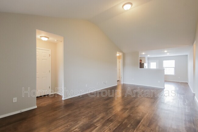 Building Photo - 266 Honor Ct