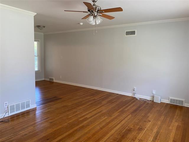 Foto del edificio - 4828 Eastline Dr