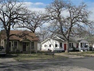Primary Photo - 4006 Avenue C