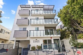 Building Photo - 11821 Texas Ave