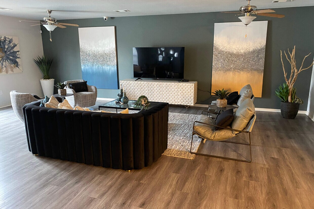 Rena Valley Apartments 216 Rena Rd Van Buren, AR