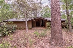Building Photo - 3823 Spring Dr