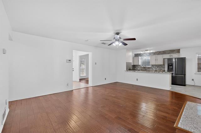 Building Photo - 3401 Hillsdale Ln