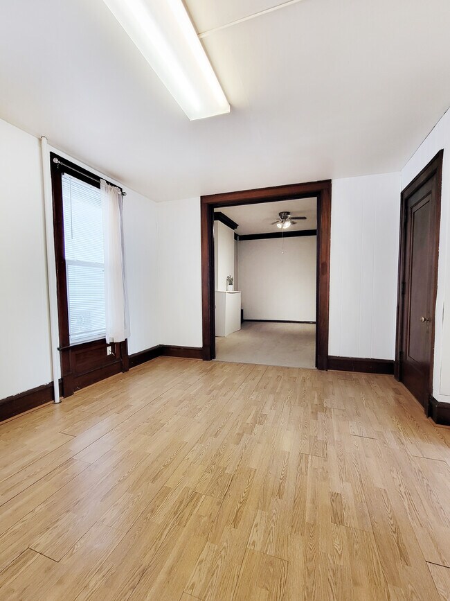 Foto del edificio - 503 6th St N