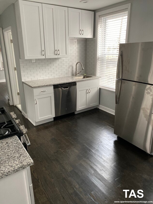 Primary Photo - 2652 W 23rd Pl