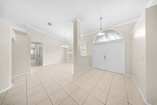 Foto del edificio - 2466 SW Lafayette St